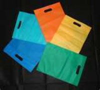 D Cut Non Woven Bags