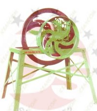 Light-Power Driven Chaff Cutter