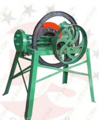 Steel Geared Power Driven Chaff Cutter