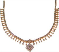Fashionable Diamond Necklace