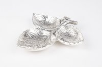 Serving Leaf Three Part
