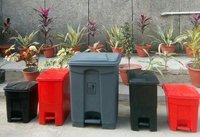 Plastic Dustbin