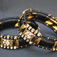 Beautiful Perfect For Wedding Black Bangles