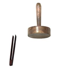 Wooden Chimta And Mesher Set