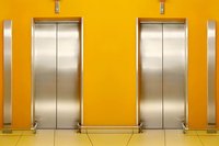 Passenger Auto Door Elevator