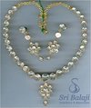 Elegant Look Necklace Set