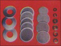 Wire Mesh In Circle Cut & Oval Shape