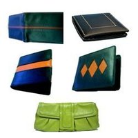 Leather Wallets & Pouches