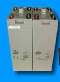 6/12 Volt Series Batteries