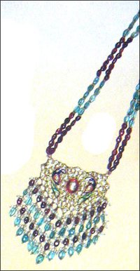 Kundan Meena With Different Stones Necklace