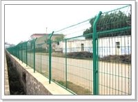 Expressway Fences
