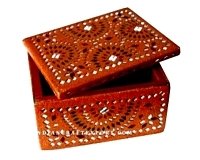Lac Boxes