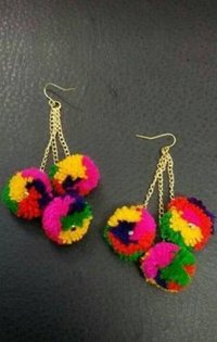 Pom Pom Ear Rings