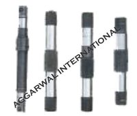 Hyd. Lift Arm Shaft