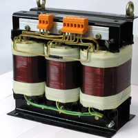 तीन चरण अलगाव ट्रांसफार्मर