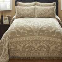 Chenille bed cover