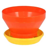 Chick feeder