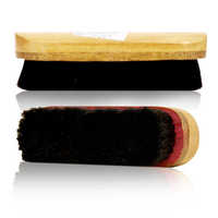 Shoe brush