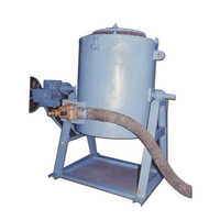 Tilting furnace