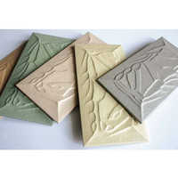 Outdoor wall tile