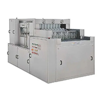 Automatic linear vial washing machine