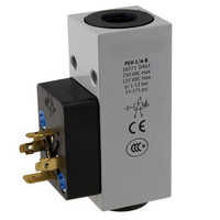 Pneumatic pressure switch