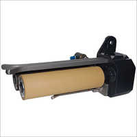 Pneumatic cloth guiders