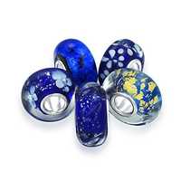 Foil glass bead