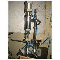 Pneumatic crimpers