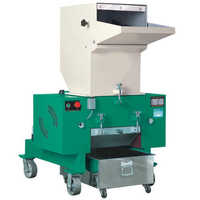Pet bottle recycling machine