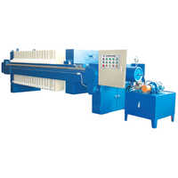 Recessed filter press