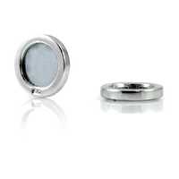 Magnetic earring