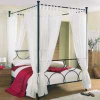 Bed curtain