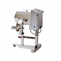 Pharmaceutical metal detector