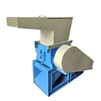 Pet bottle grinding machine