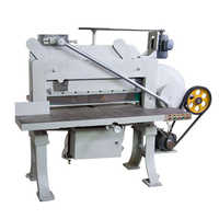 Paper shearing machine