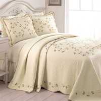 Quilted bedspread