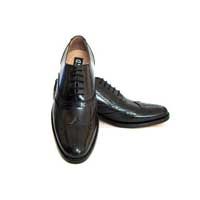 Brogue shoes