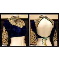 मखमली ब्लाउज