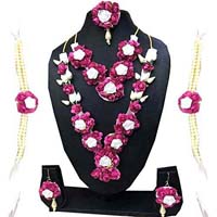 Flower jewellery