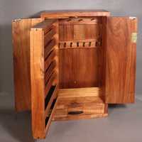 Custom jewelry boxes