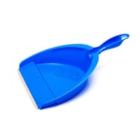 Plastic dust pan