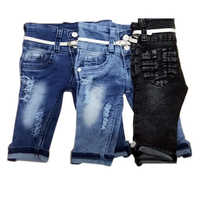 कैप्री जींस