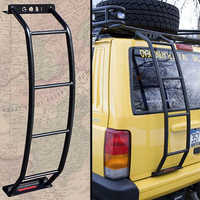 पीछे की सीढ़ी