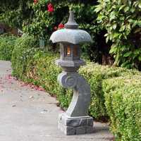 Garden oil lamps