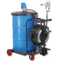 Portable greasing system