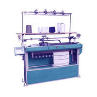 Collar knitting machine