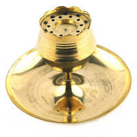 अगरबत्ती खड़ा है