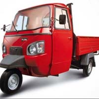 Mahindra three wheeler