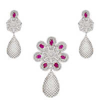 American diamond pendant set